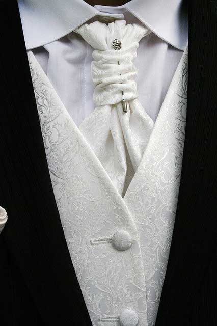 Krawatte zur Hochzeit